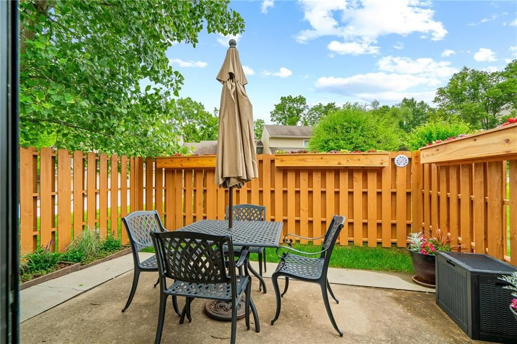 12429 Charlotte Street — photo 17