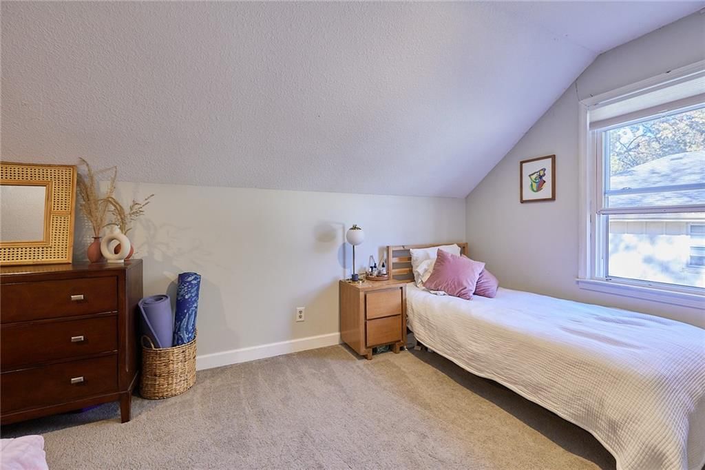 12719 CRYSTAL Avenue — photo 32