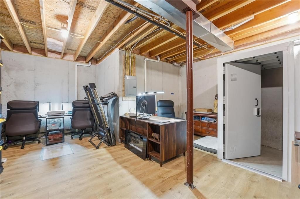 9308 N Bellview Avenue — photo 44