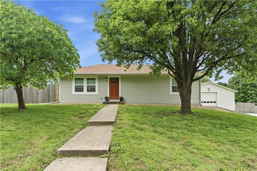 8630 Hilltop Road — photo 1