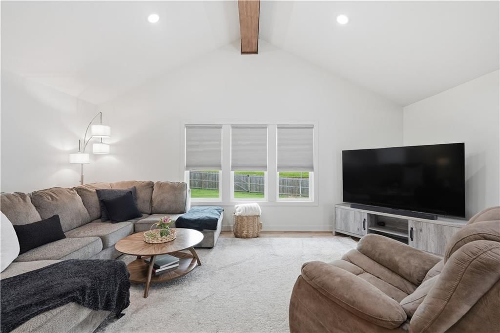 8630 Hilltop Road — photo 7