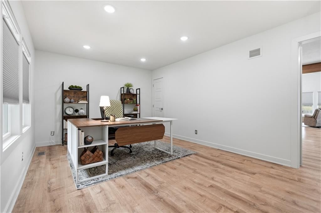 8630 Hilltop Road — photo 16