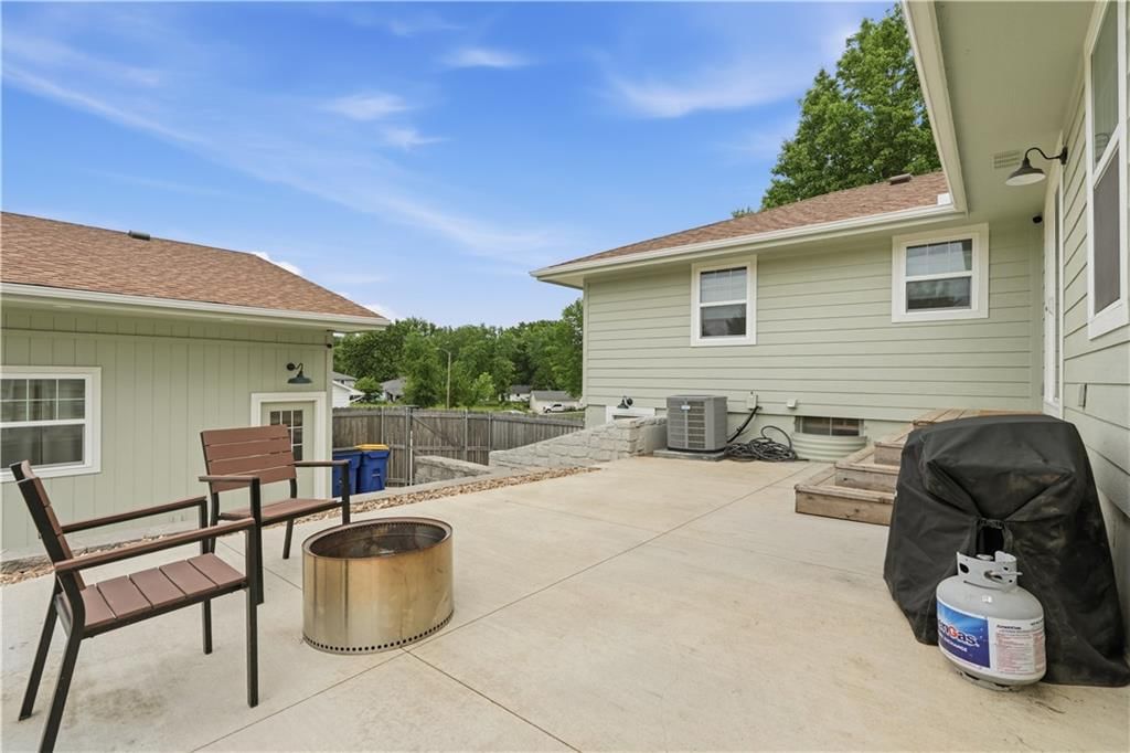 8630 Hilltop Road — photo 28