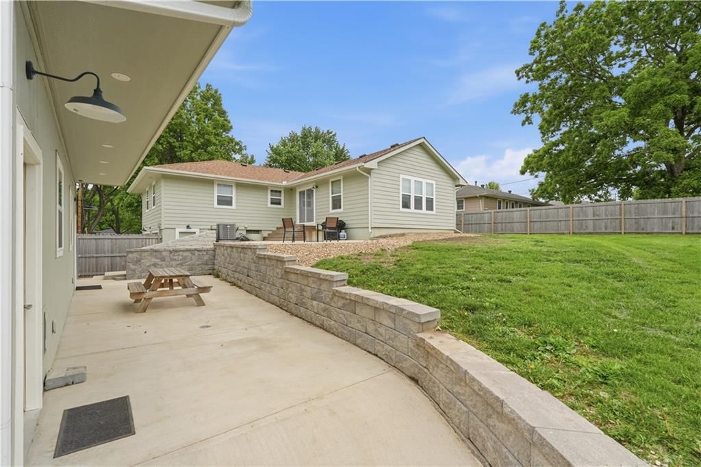 8630 Hilltop Road — photo 30