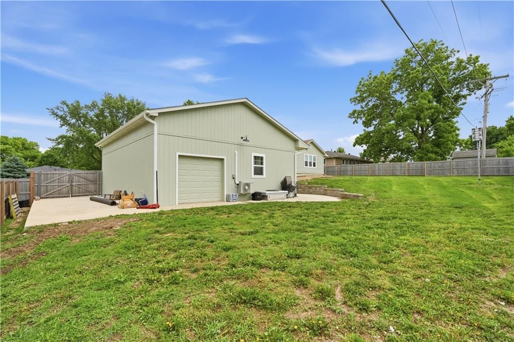 8630 Hilltop Road — photo 33