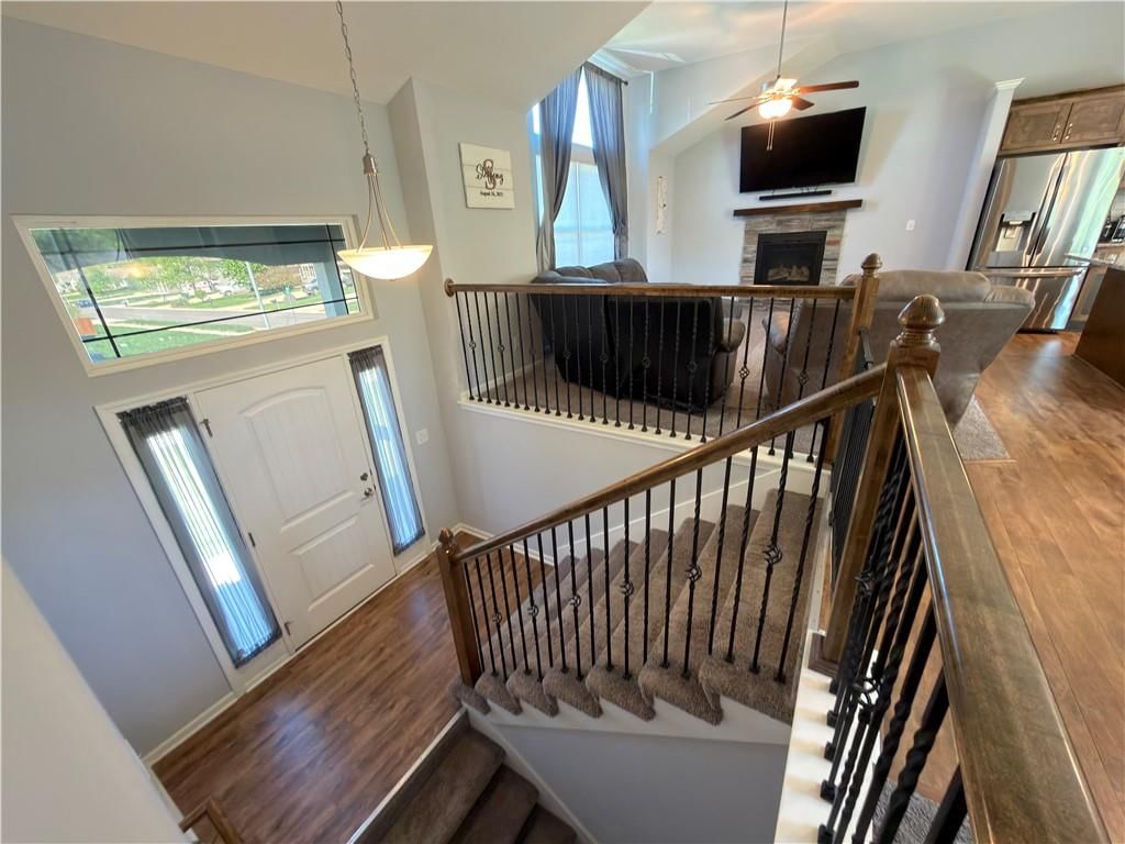 21401 Noble Street — photo 6
