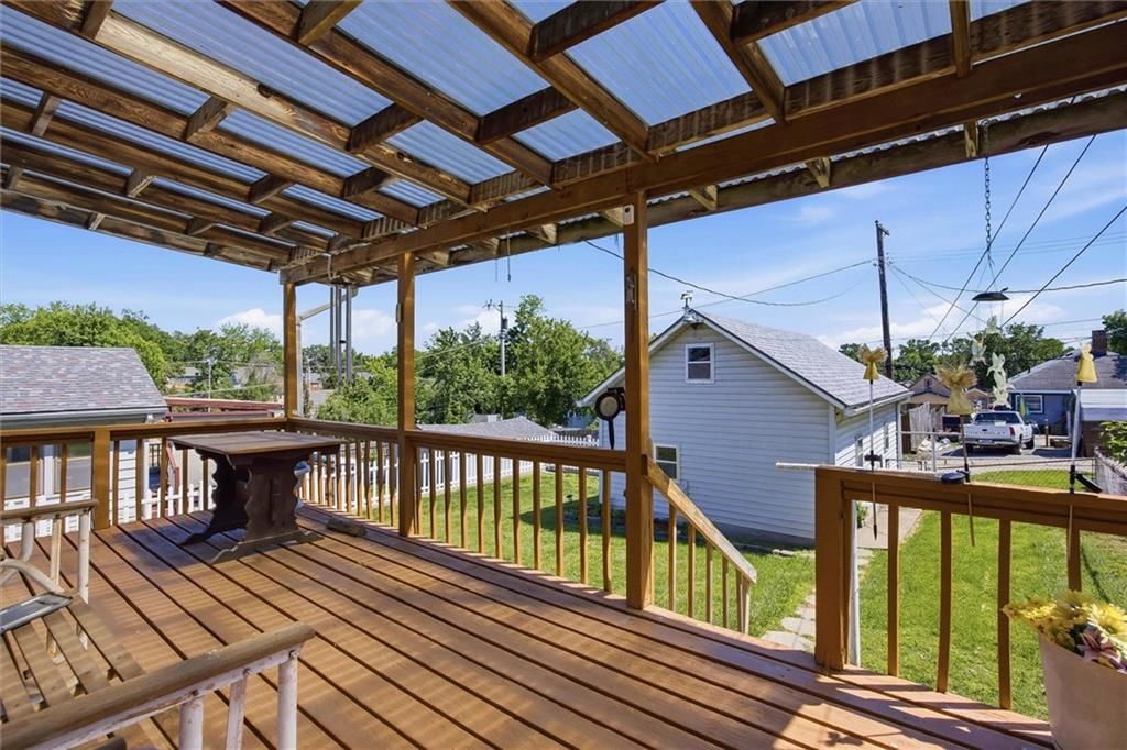 1119 Orville Avenue — photo 24