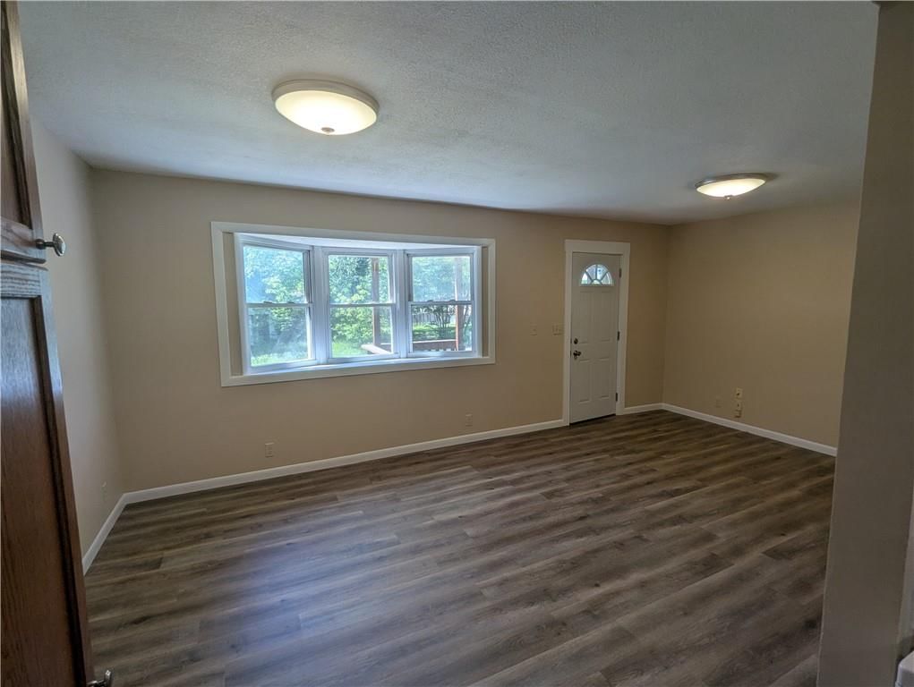 534 W 11th Street — photo 22
