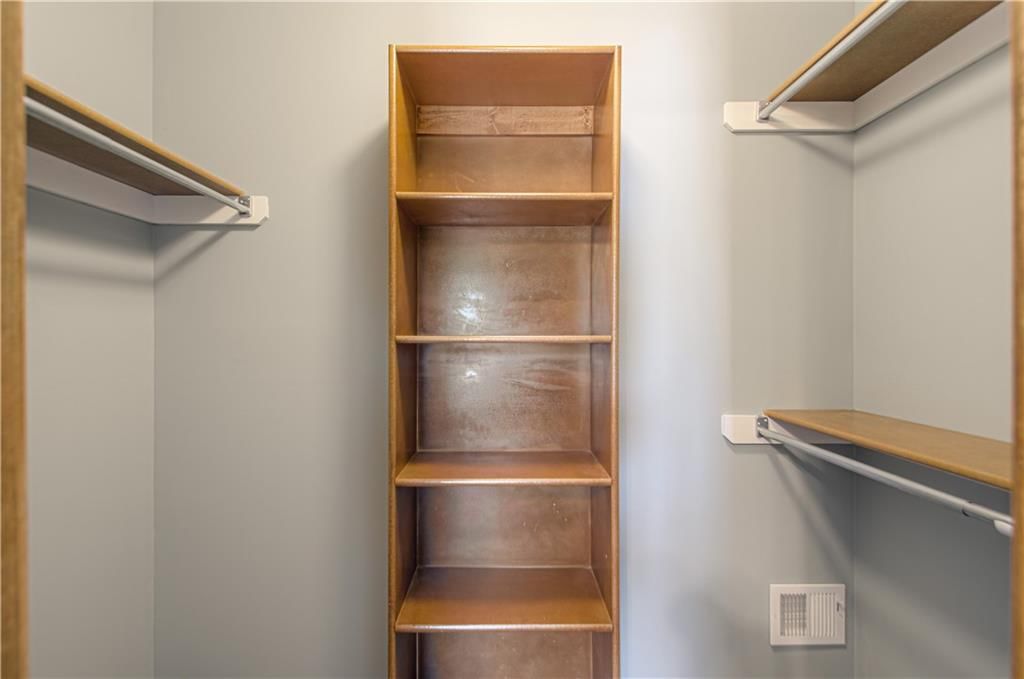 10023 N Willow Avenue — photo 23