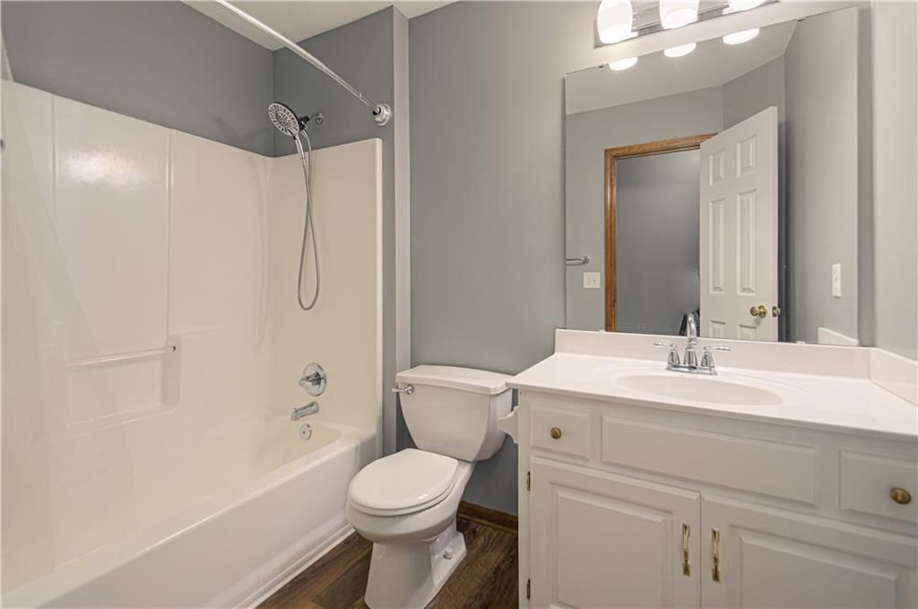 10023 N Willow Avenue — photo 26