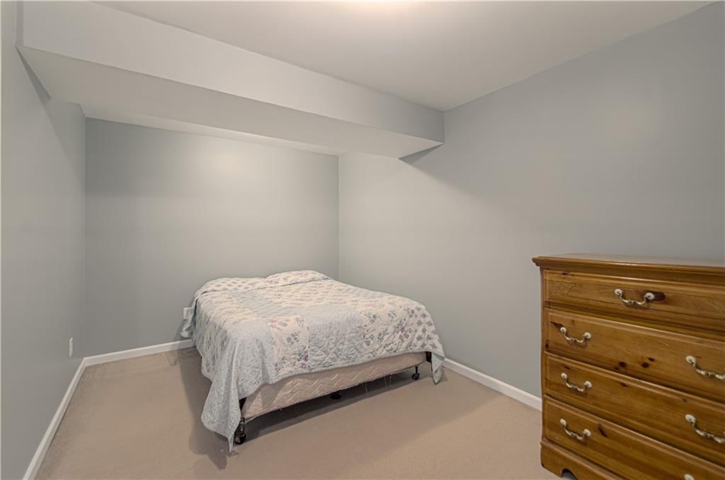 10023 N Willow Avenue — photo 32