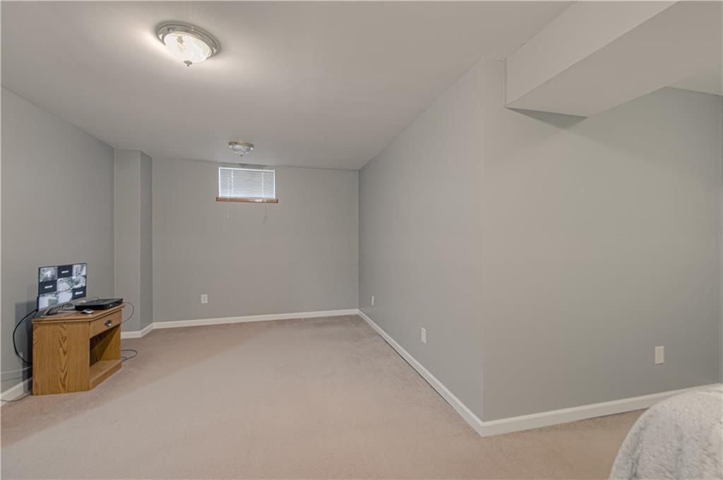 10023 N Willow Avenue — photo 33