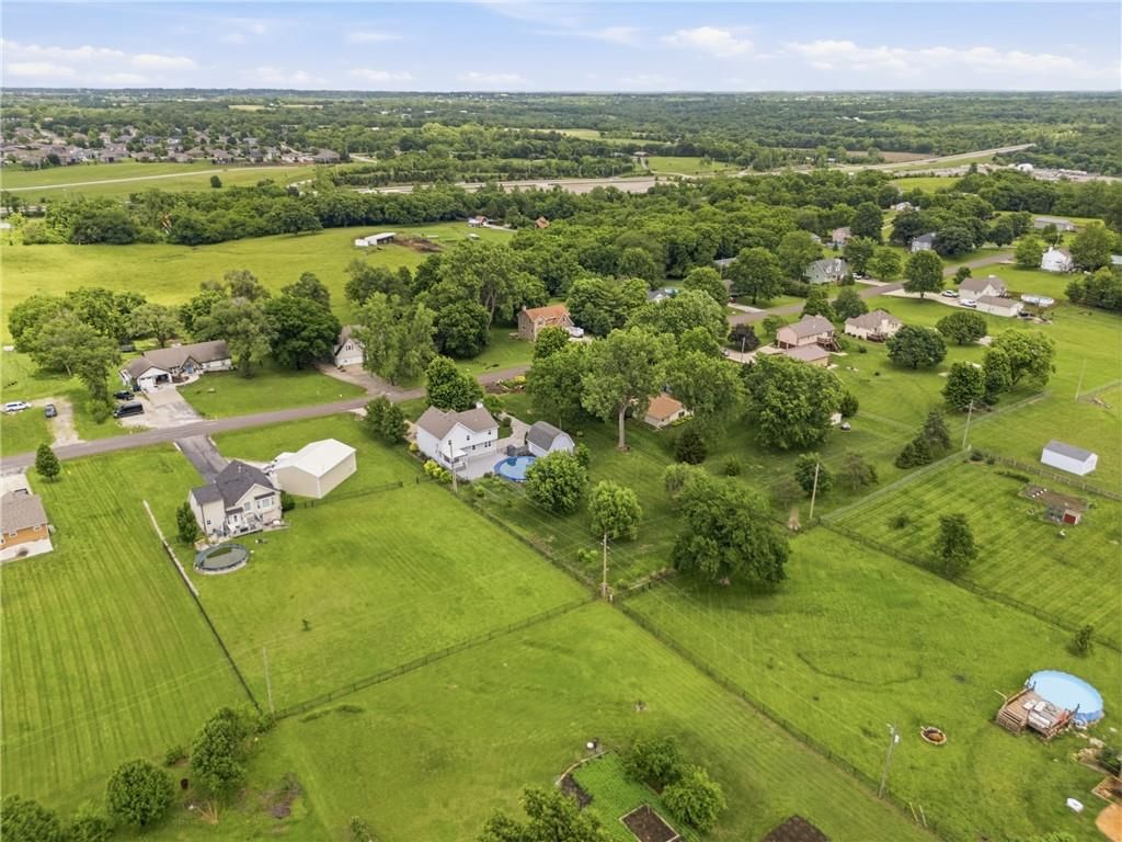 15143 Briarwood Drive — photo 41