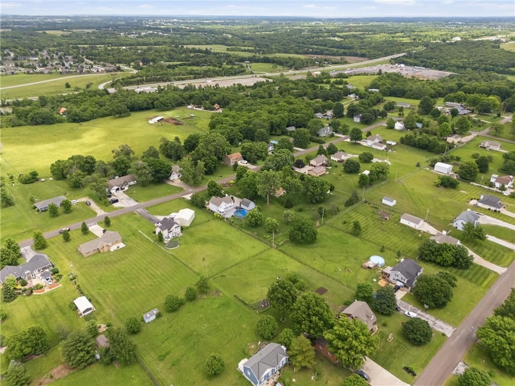 15143 Briarwood Drive — photo 45
