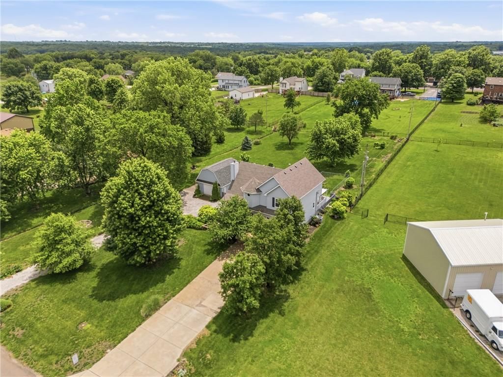 15143 Briarwood Drive — photo 50
