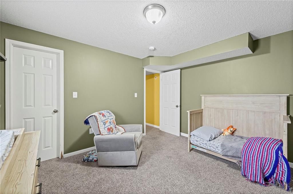 435 N Queen Ridge Avenue — photo 17