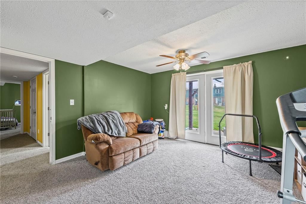 435 N Queen Ridge Avenue — photo 22