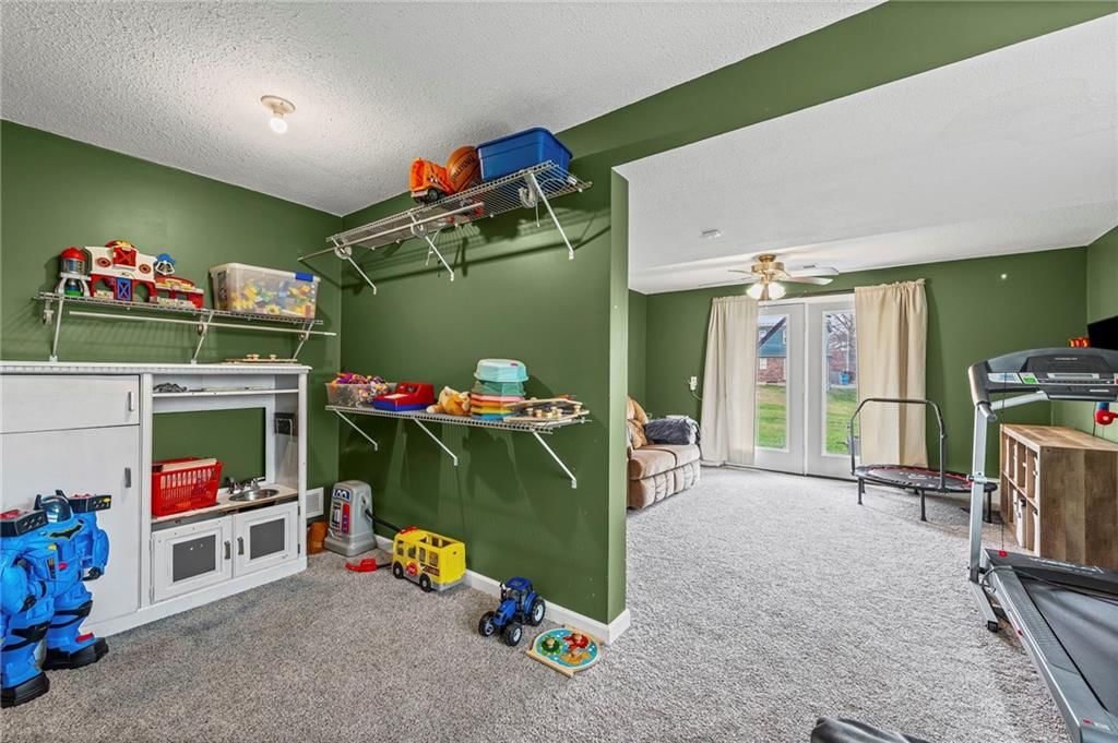435 N Queen Ridge Avenue — photo 23