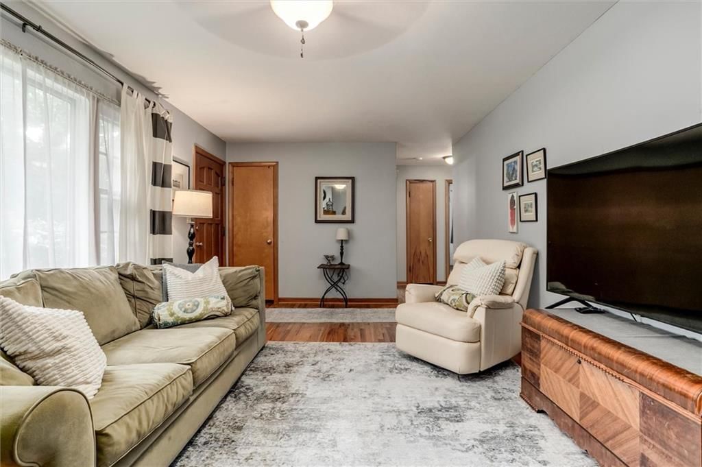8930 Hardy Street — photo 7
