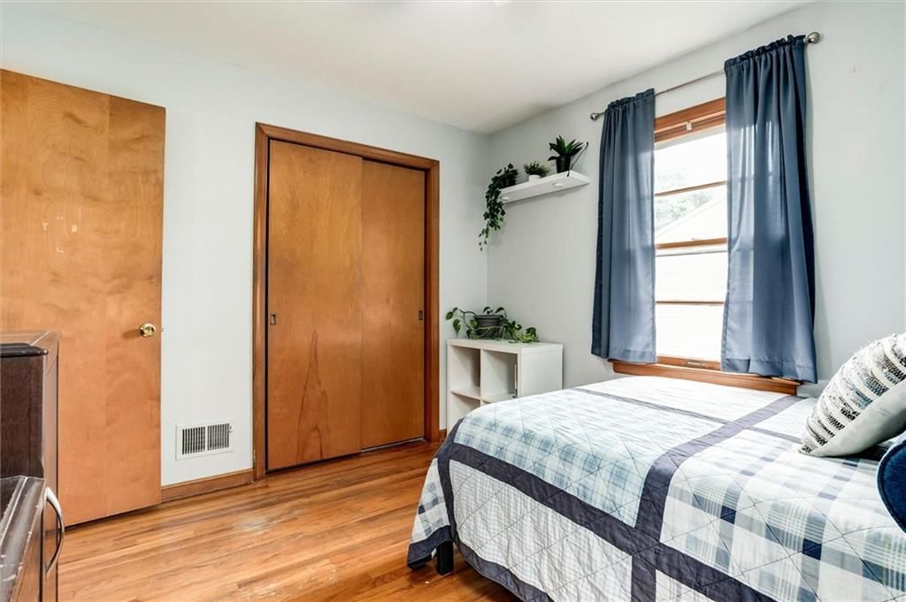 8930 Hardy Street — photo 17