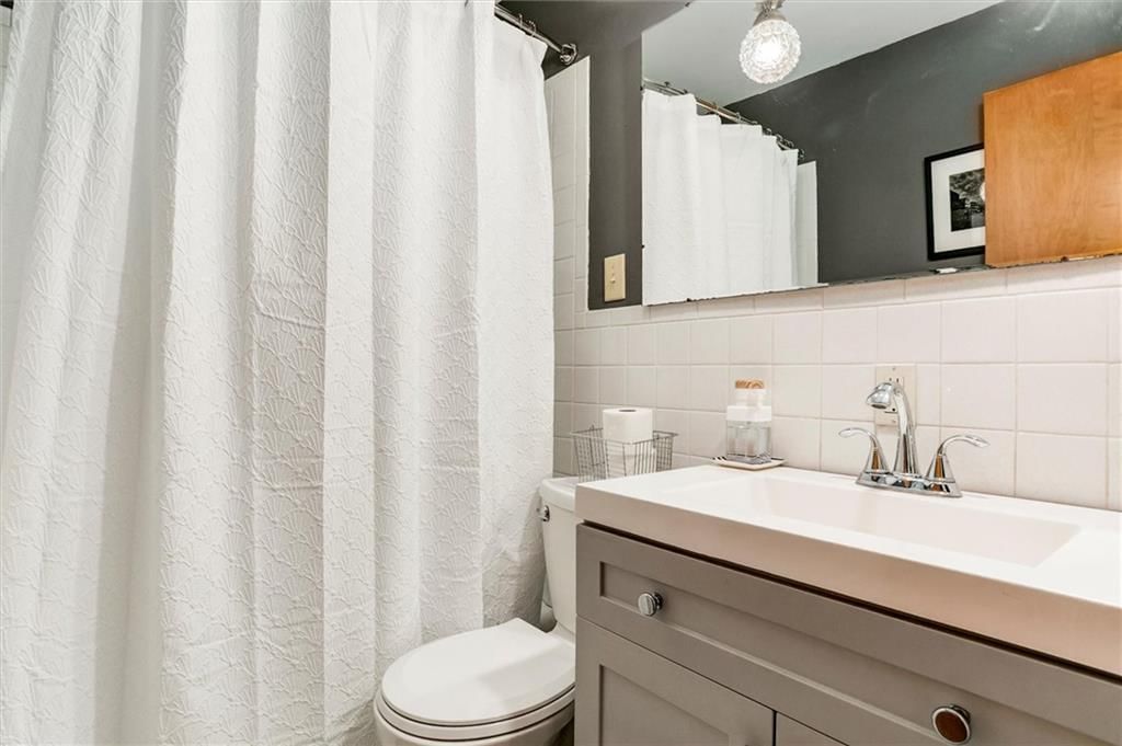 8930 Hardy Street — photo 18