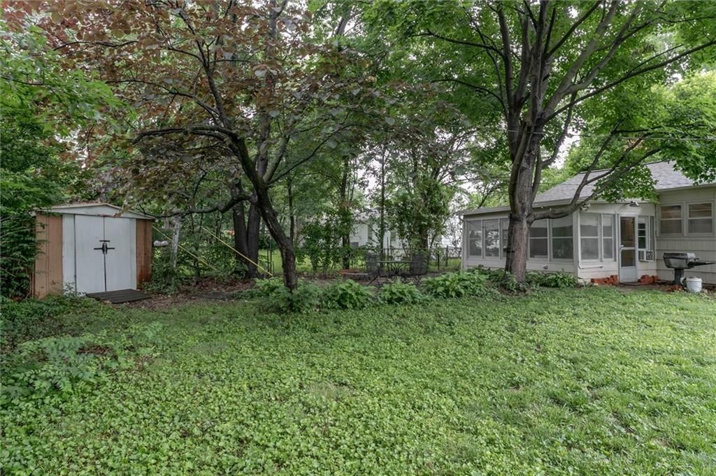 8930 Hardy Street — photo 25