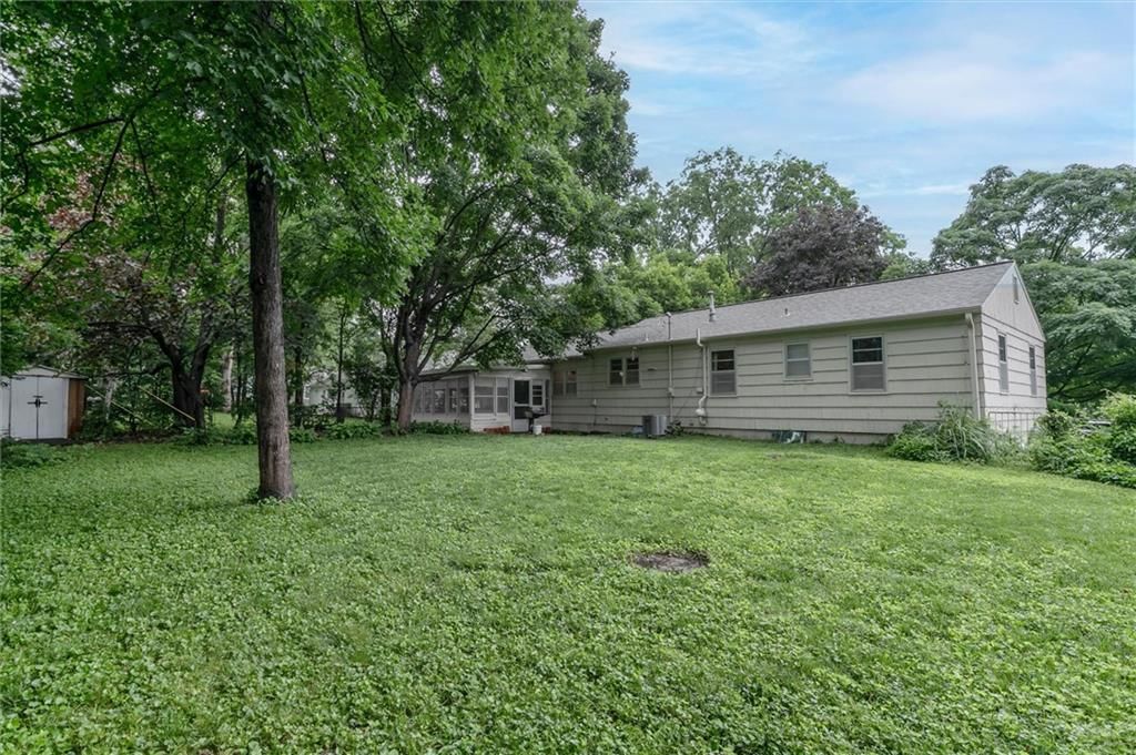 8930 Hardy Street — photo 26