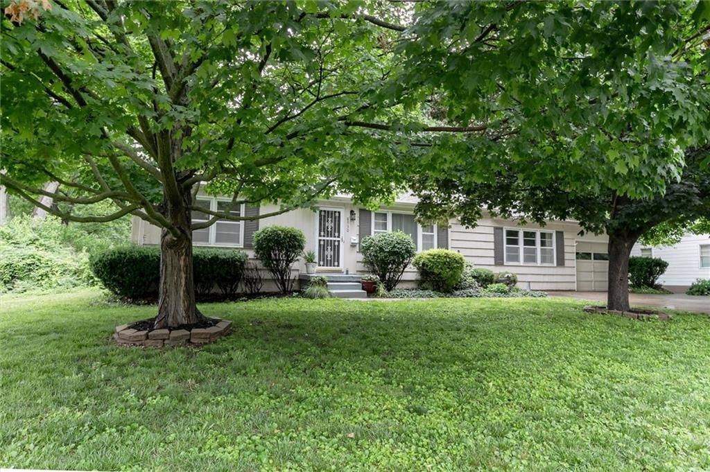 8930 Hardy Street — photo 30