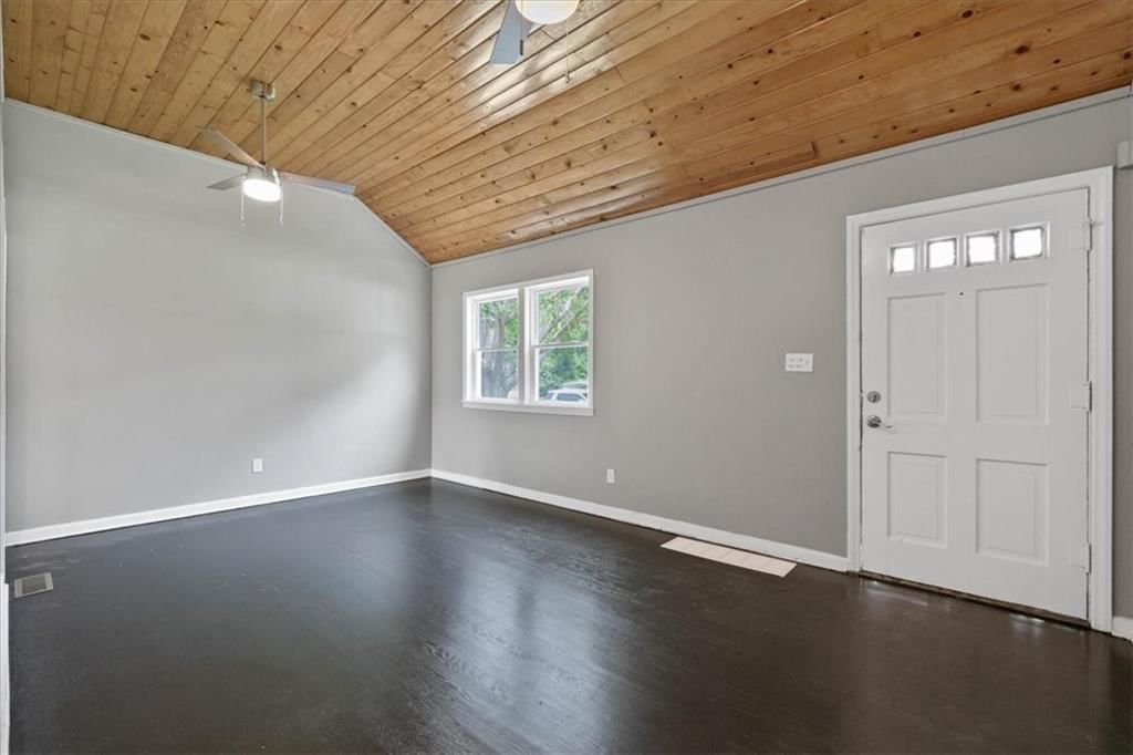 7204 Forest Avenue — photo 4