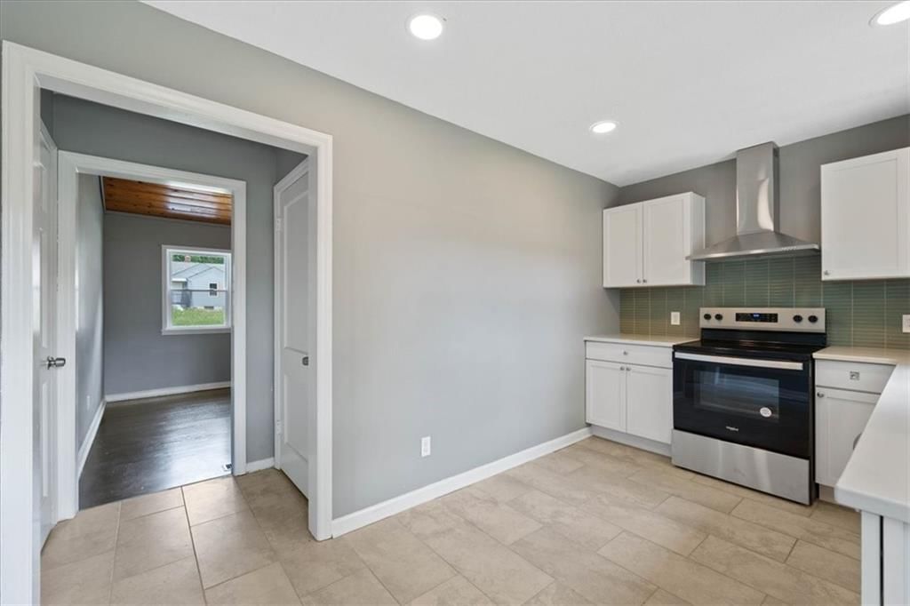 7204 Forest Avenue — photo 9