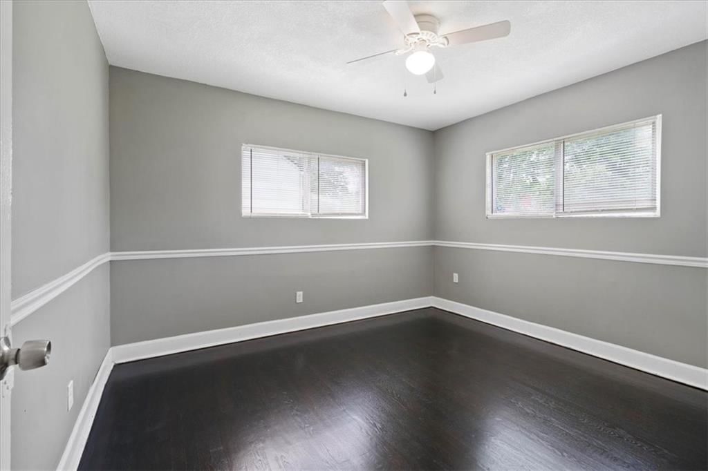 7204 Forest Avenue — photo 11