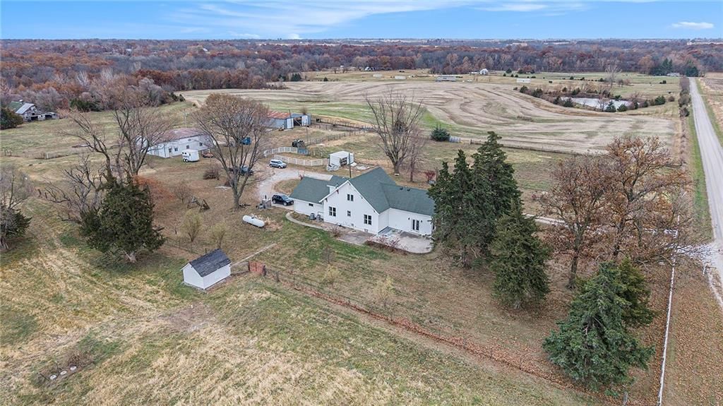 3479 NE Dixon Road — photo 36