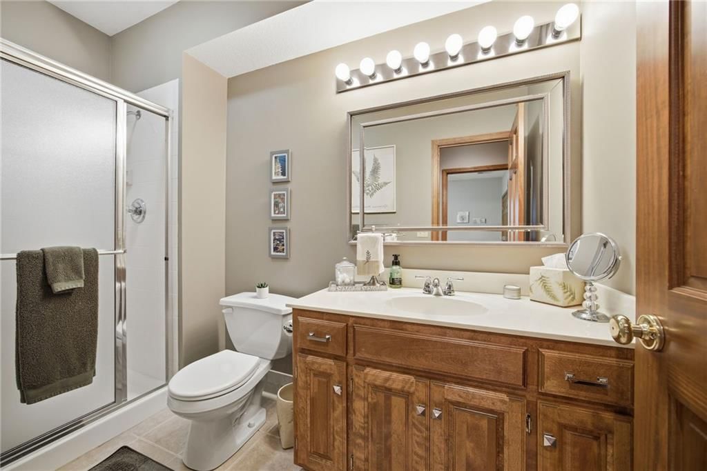 15423 Woodward Street — photo 29