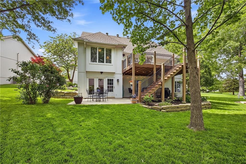 15423 Woodward Street — photo 33