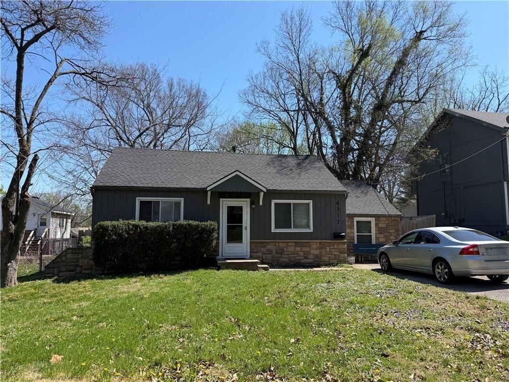 4717 Reinhardt Drive — photo 1