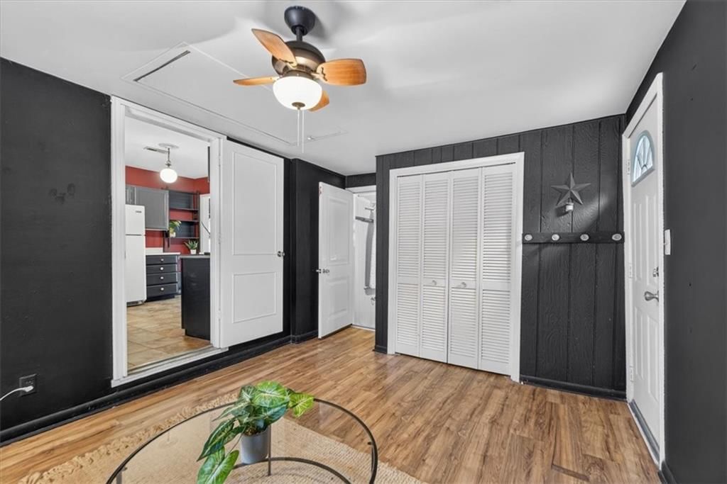 4717 Reinhardt Drive — photo 30