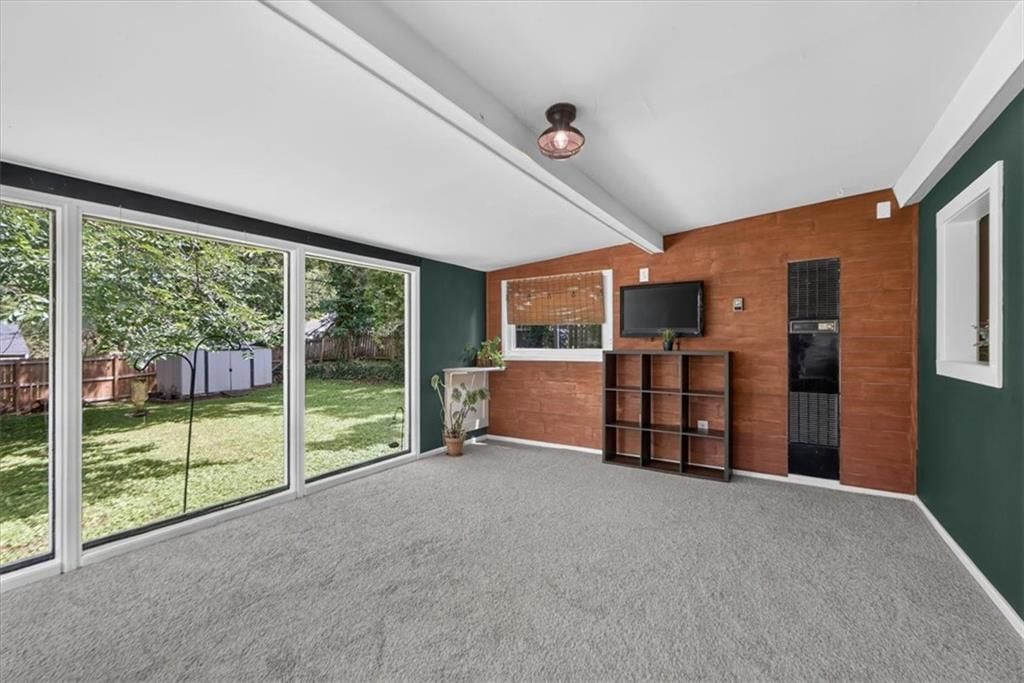 4717 Reinhardt Drive — photo 35