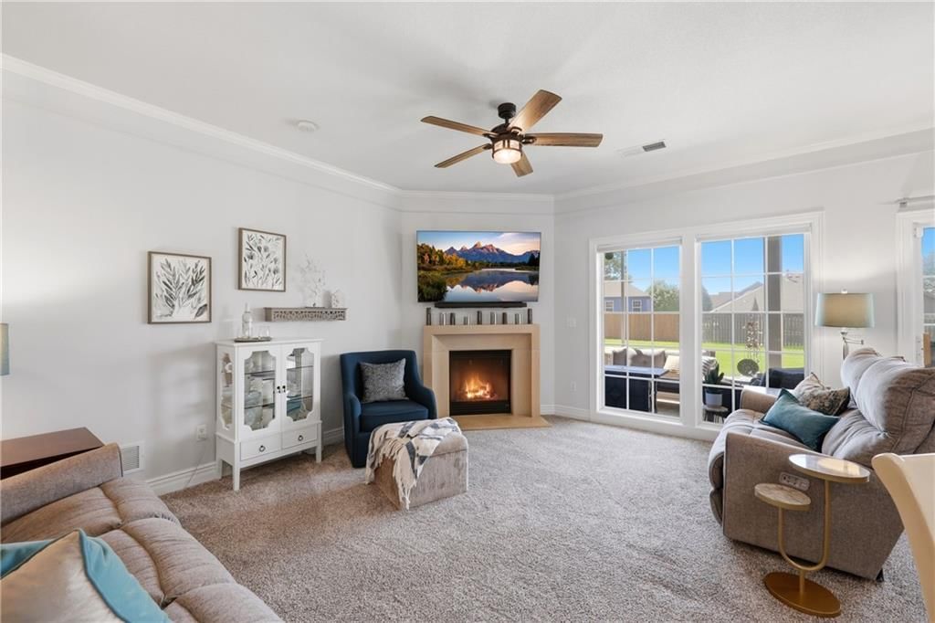2819 NE Sonora Valley Drive — photo 3