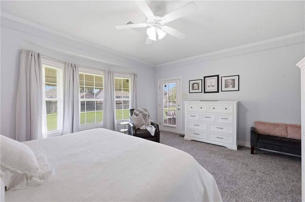 2819 NE Sonora Valley Drive — photo 16