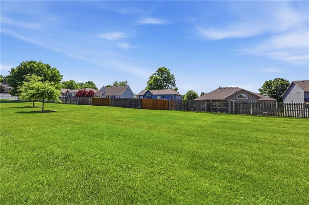 2819 NE Sonora Valley Drive — photo 30