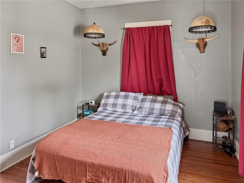 1416 Alexander Street — photo 12