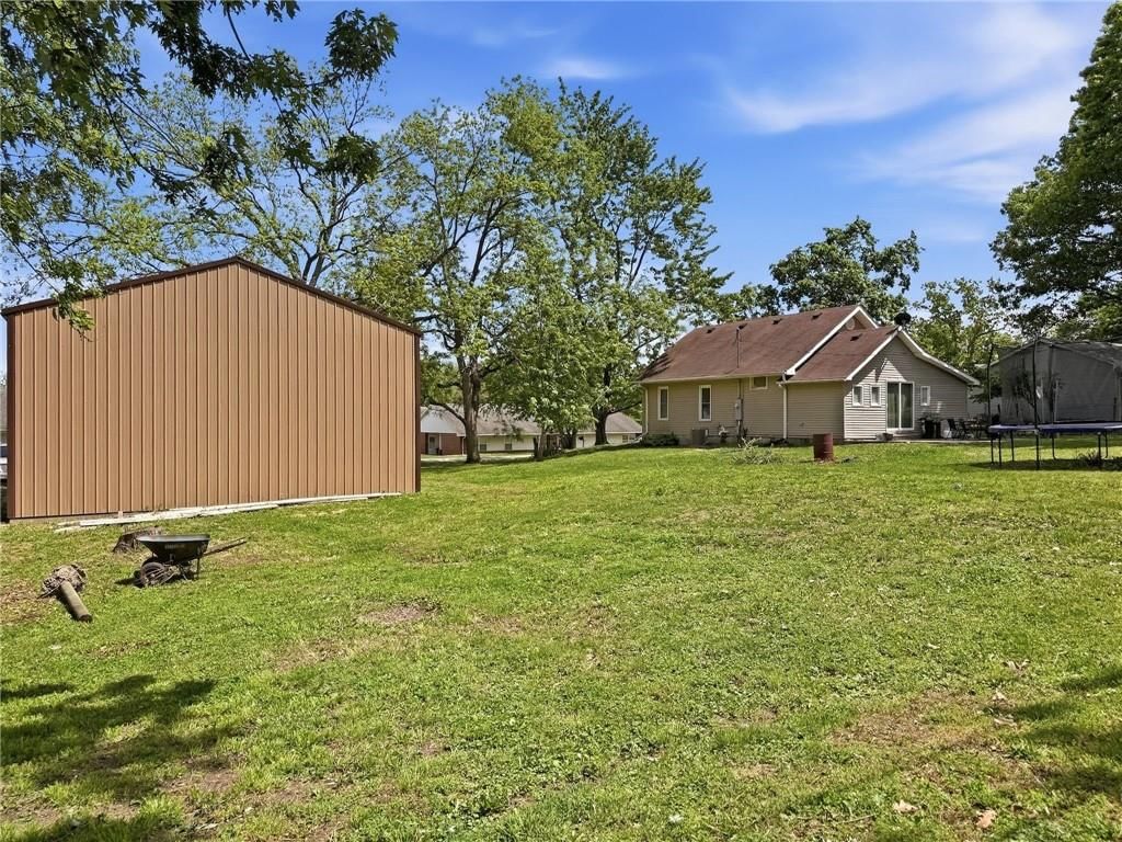 1416 Alexander Street — photo 18