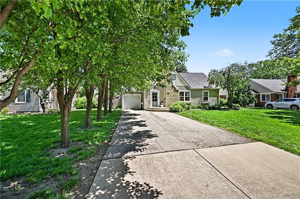 5639 Nall Avenue — photo 4