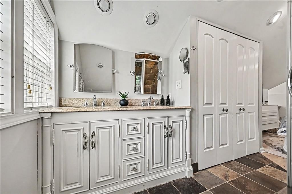 5639 Nall Avenue — photo 22