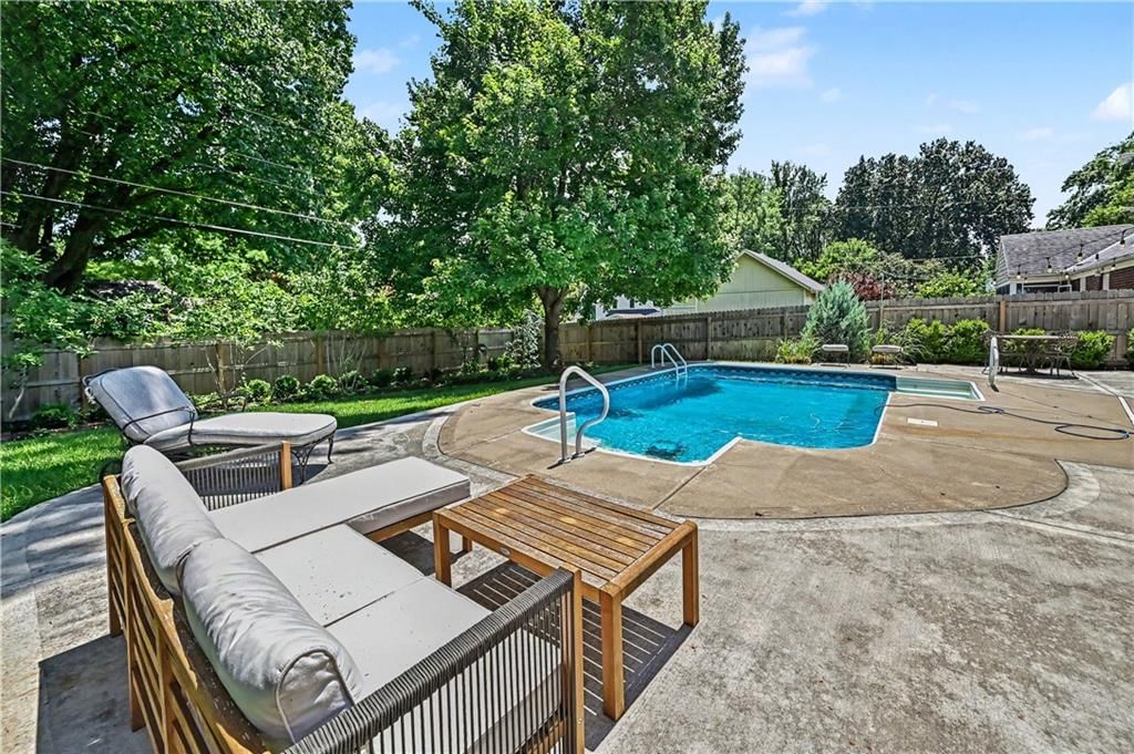 5639 Nall Avenue — photo 27