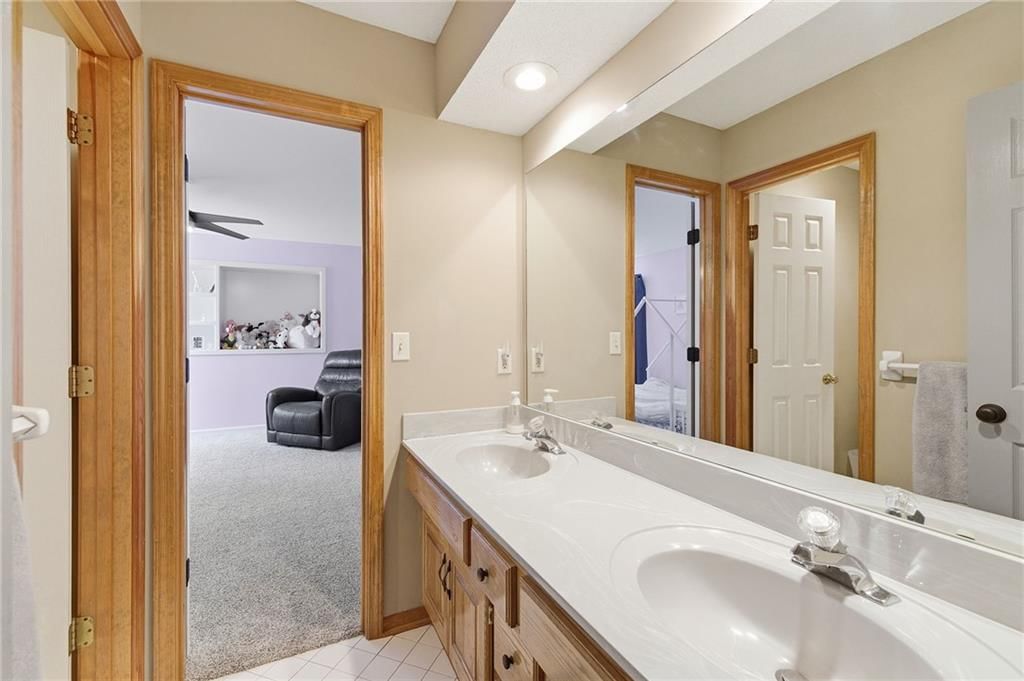 8001 Darnell Lane — photo 26