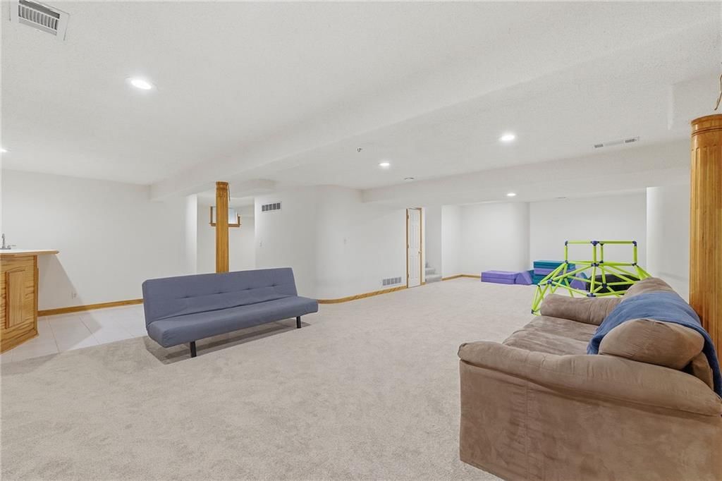 8001 Darnell Lane — photo 29