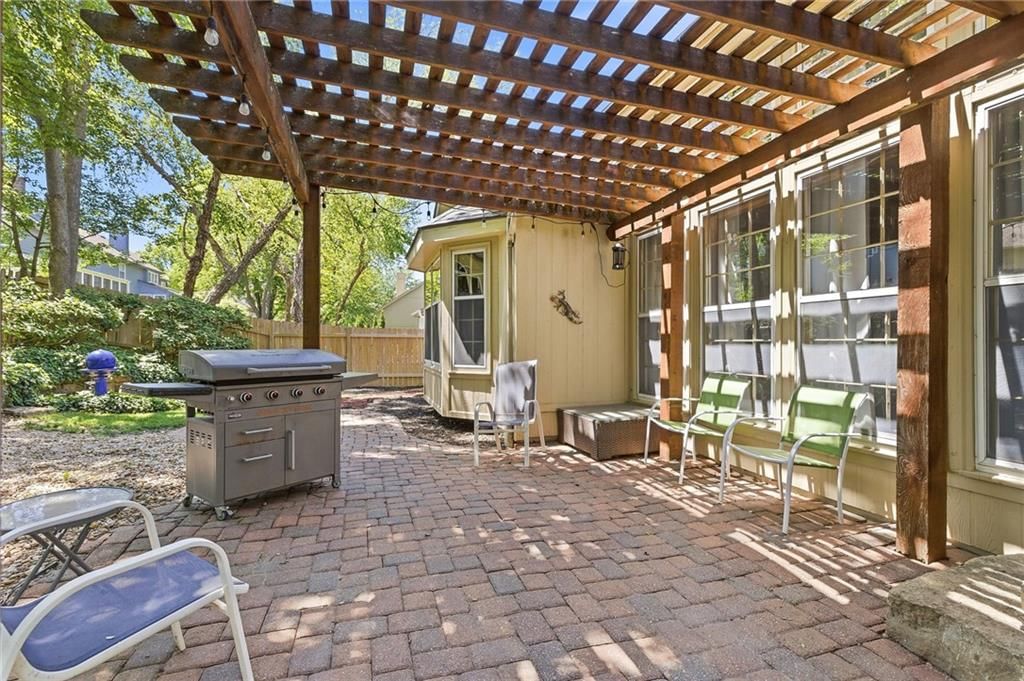 8001 Darnell Lane — photo 34