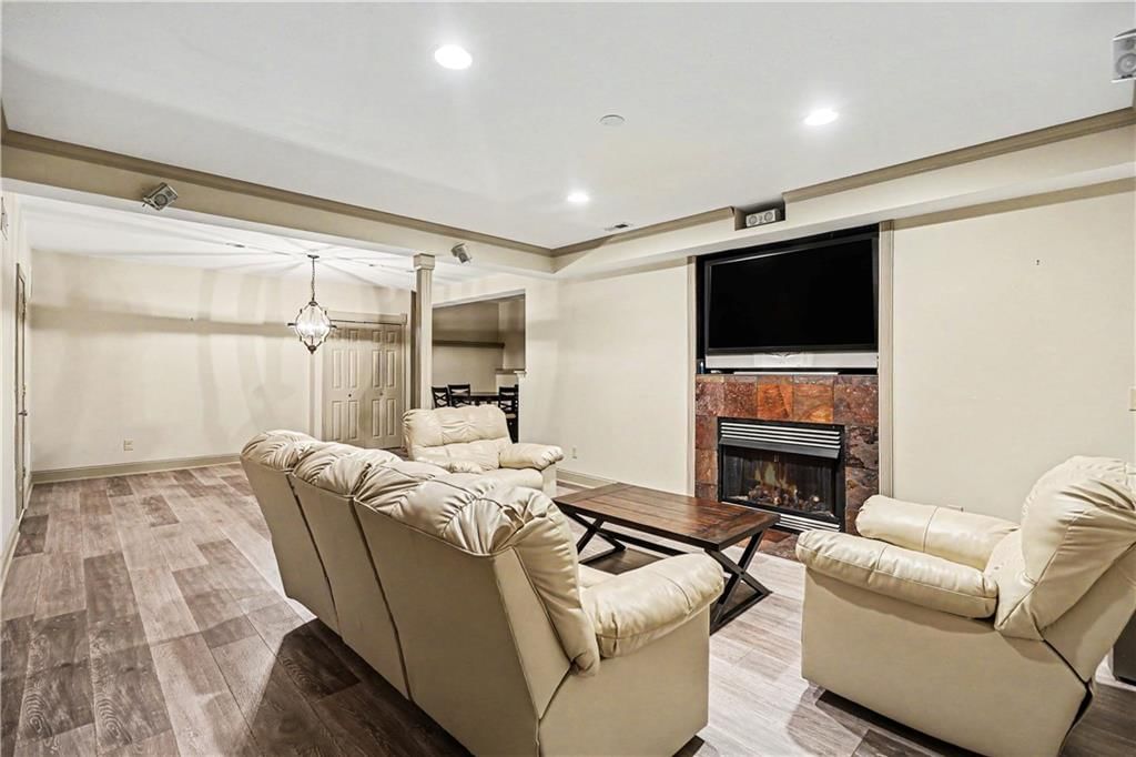 14659 S Garnett Street — photo 42