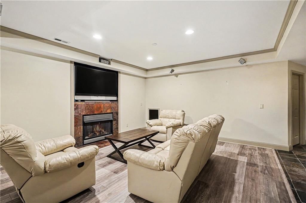 14659 S Garnett Street — photo 43